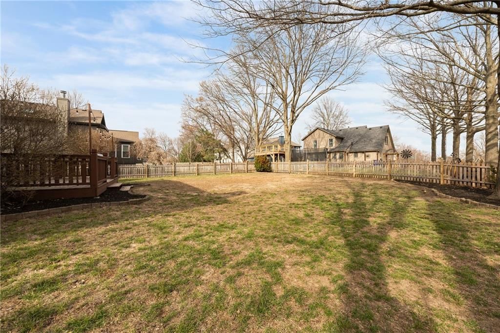 11943 S Hallet Street — photo 48