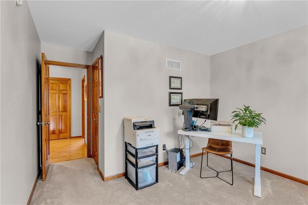 1116 Oak Tree Drive — photo 31