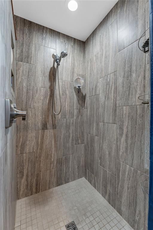 1116 Oak Tree Drive — photo 35