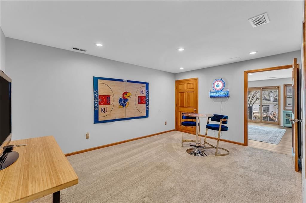 1116 Oak Tree Drive — photo 41