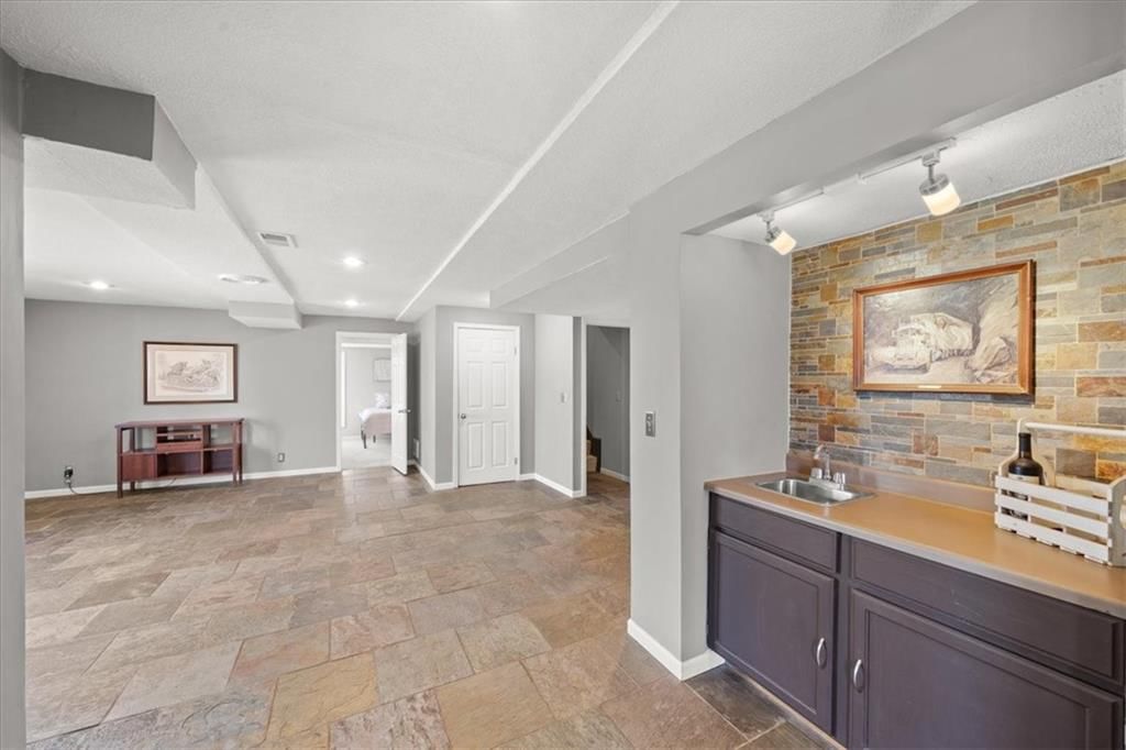 32210 W 91 Street — photo 19