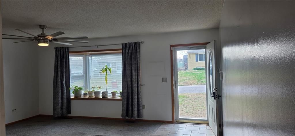 611 N Sunset Drive — photo 4