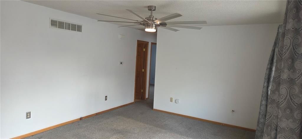 611 N Sunset Drive — photo 5