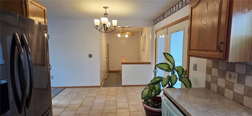 611 N Sunset Drive — photo 9