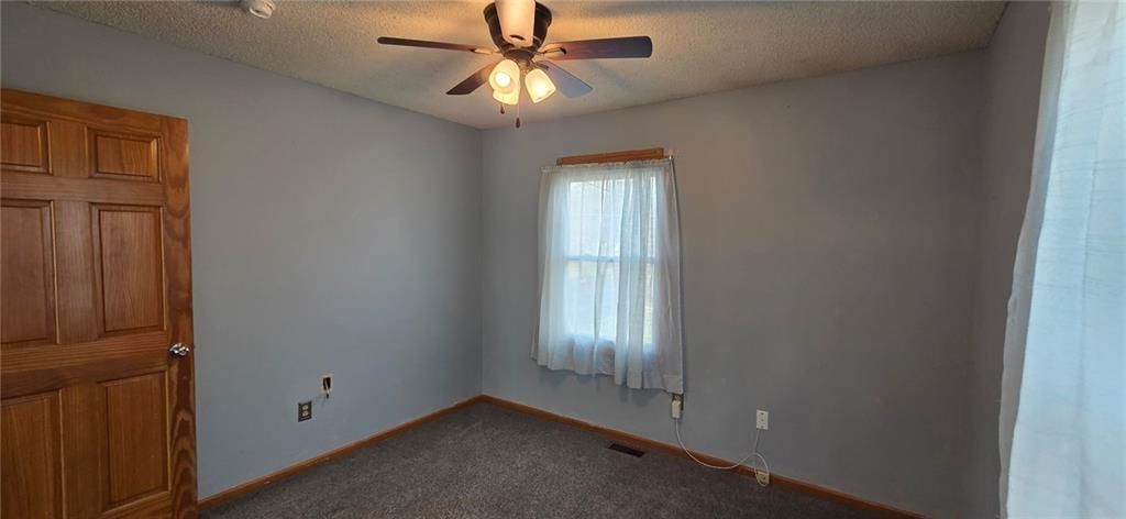 611 N Sunset Drive — photo 14