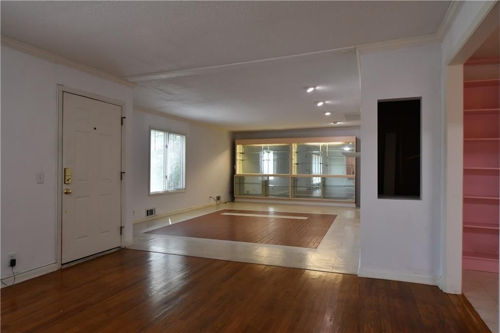 10200 Pflumm Road — photo 5