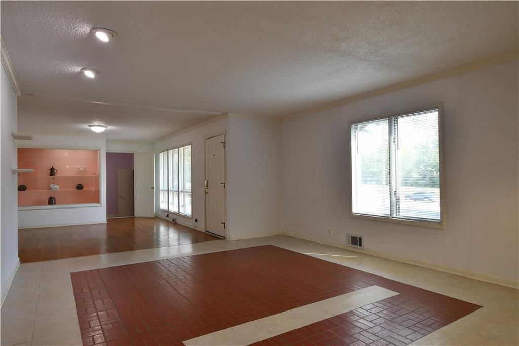 10200 Pflumm Road — photo 6