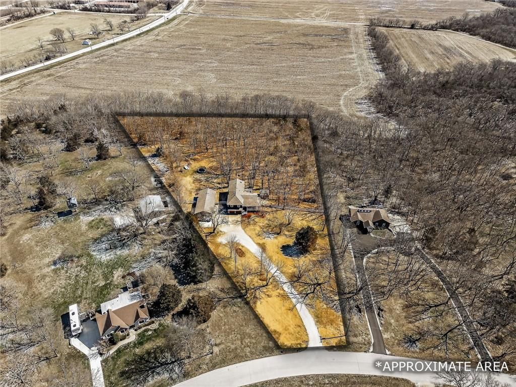 30030 W 84th Street — photo 10