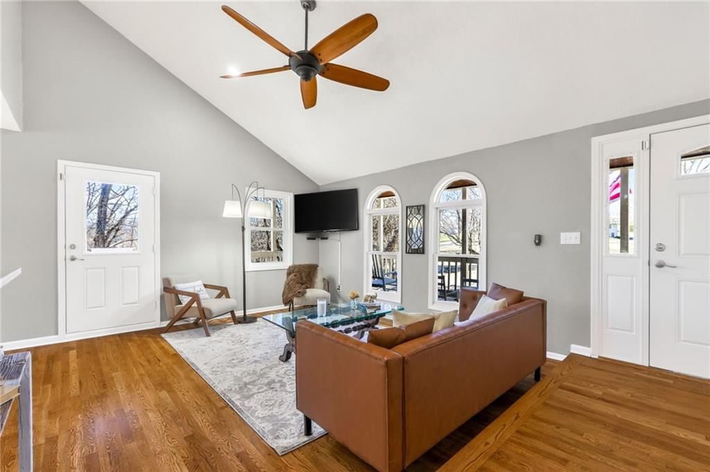 30030 W 84th Street — photo 24
