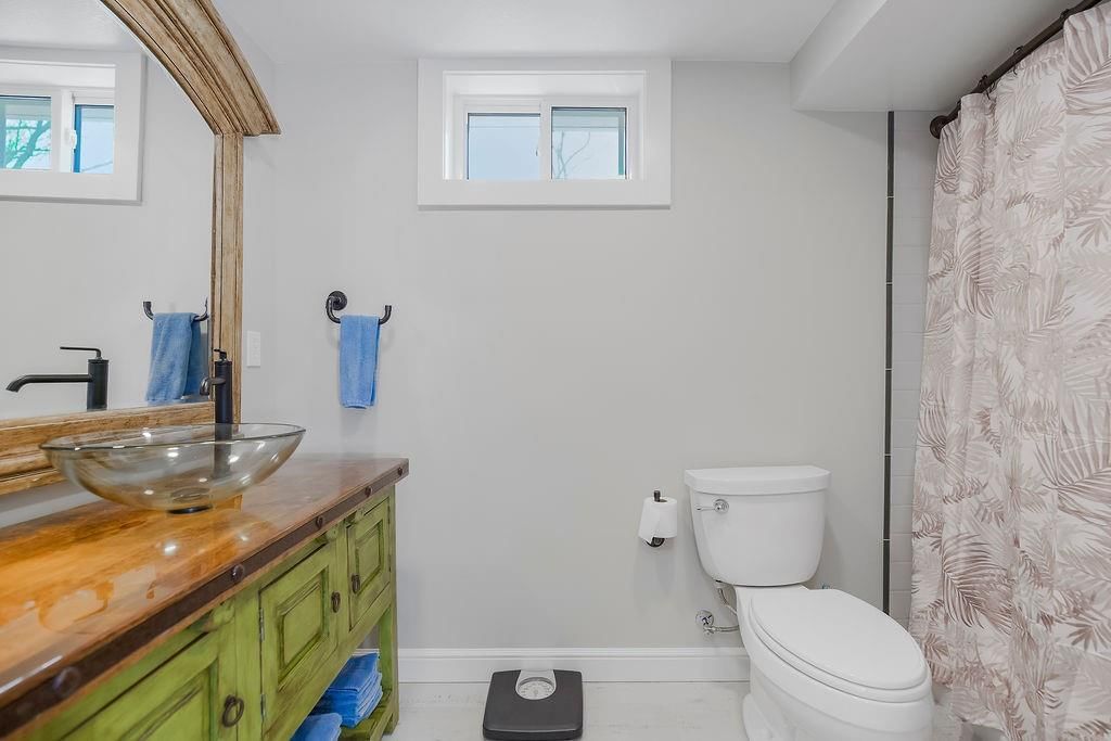 403 Navajo Lane — photo 31