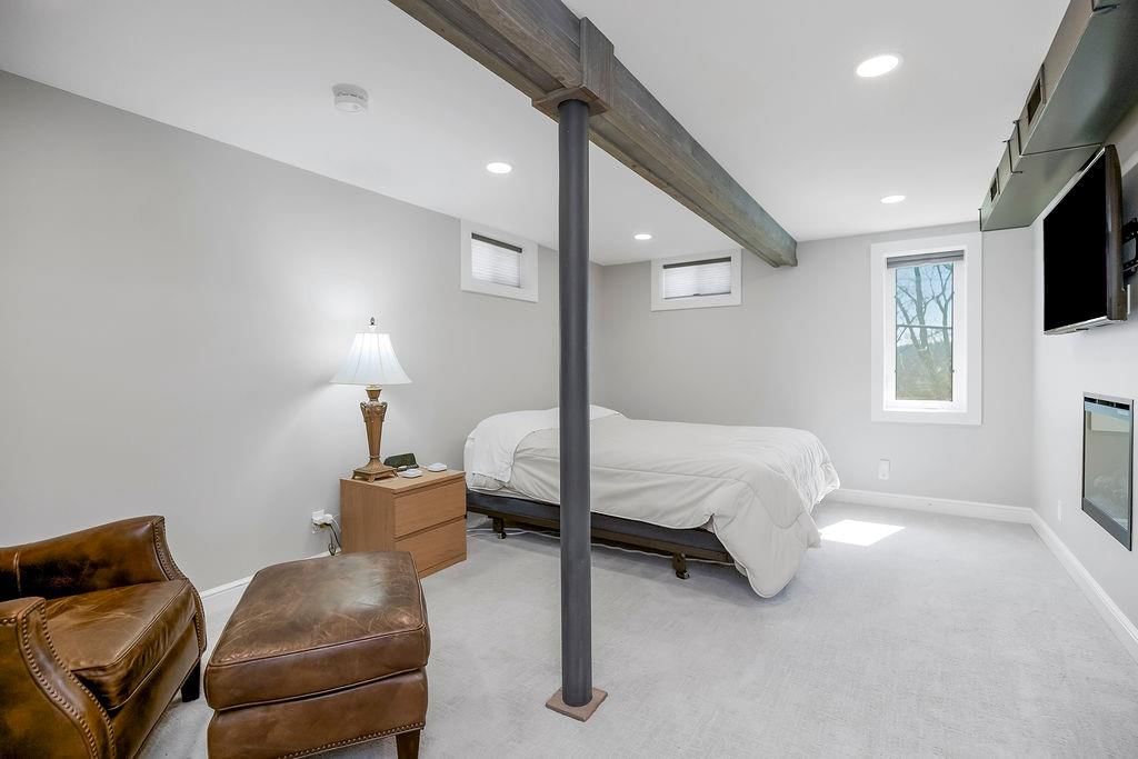 403 Navajo Lane — photo 32