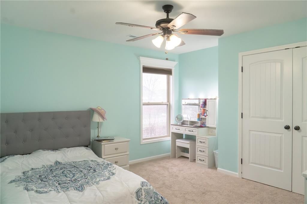 1329 SW MERRYMAN Drive — photo 12