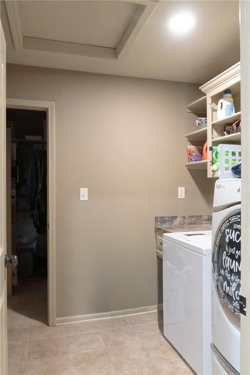 1329 SW MERRYMAN Drive — photo 17