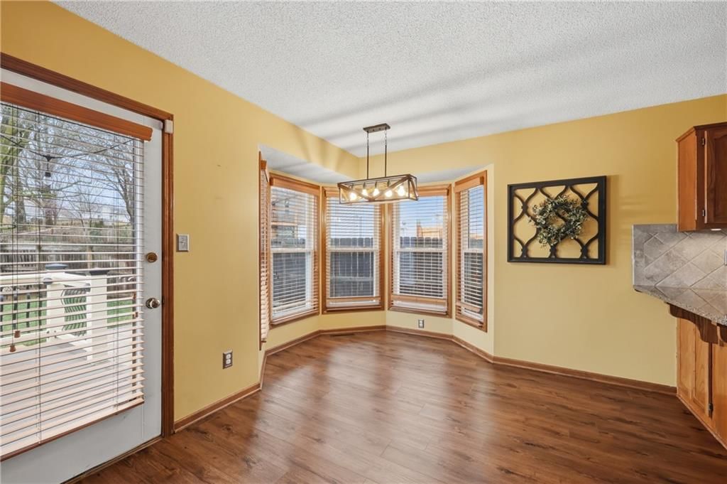 3416 S Maybrook Avenue — photo 6