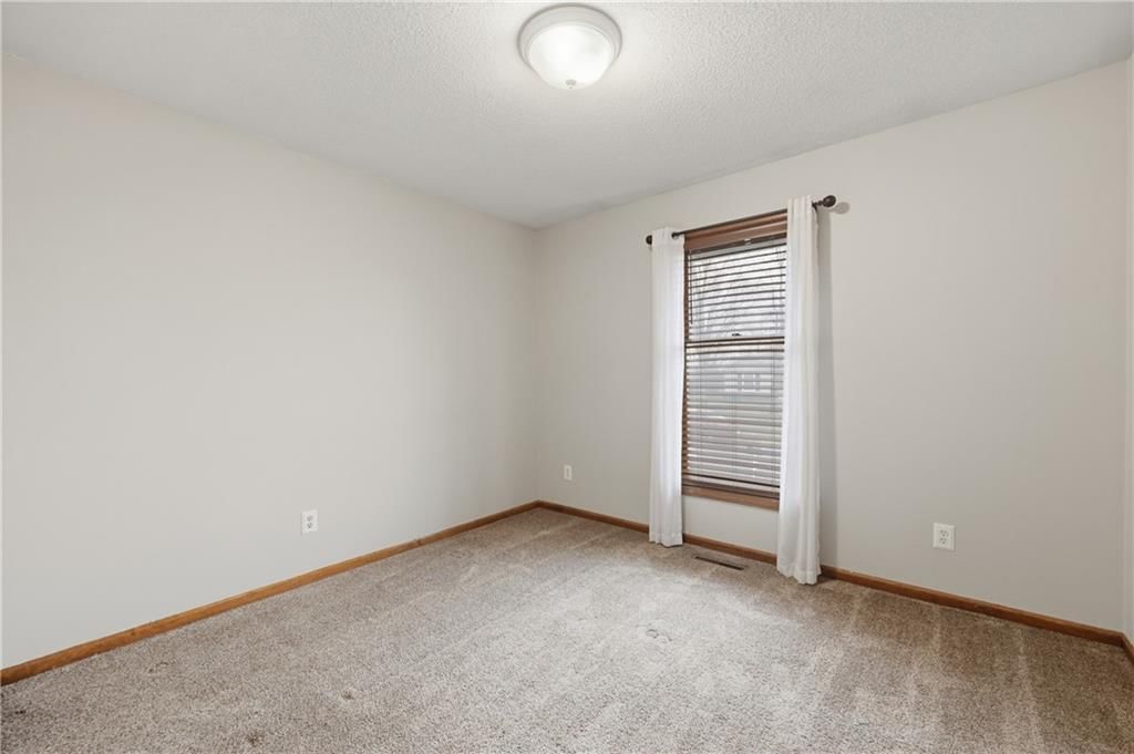 3416 S Maybrook Avenue — photo 16