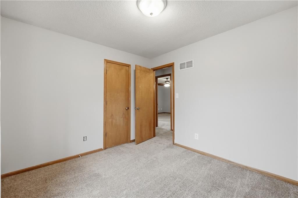 3416 S Maybrook Avenue — photo 17