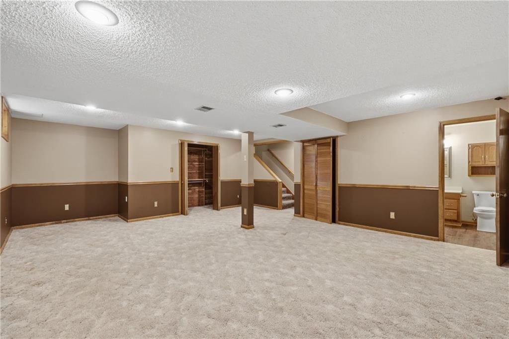 3416 S Maybrook Avenue — photo 21