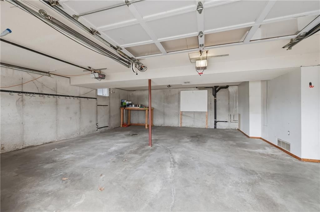 3416 S Maybrook Avenue — photo 27