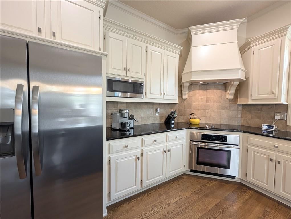 22218 W 57th Street — photo 28