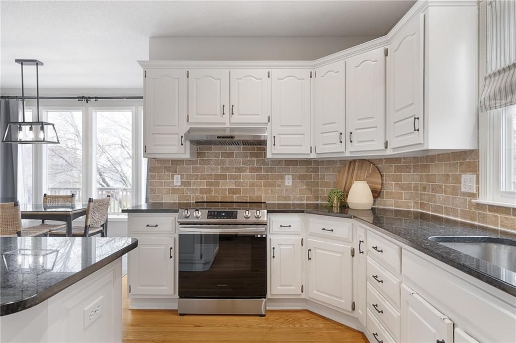 11321 W 131st Street — photo 26