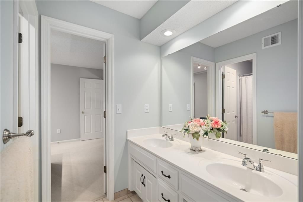 11321 W 131st Street — photo 45