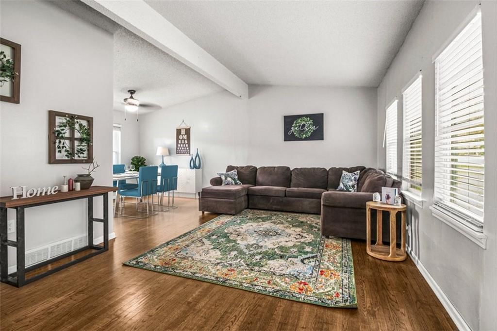 410 Corral Drive — photo 6