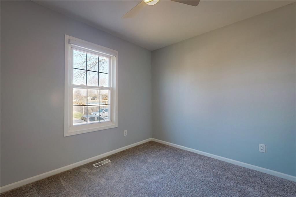 1103 S Huntington Drive — photo 38