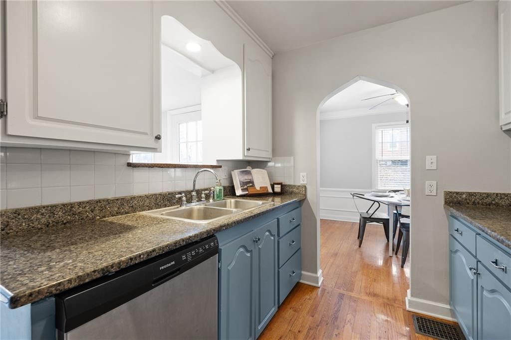 2 NE 81ST Street — photo 14