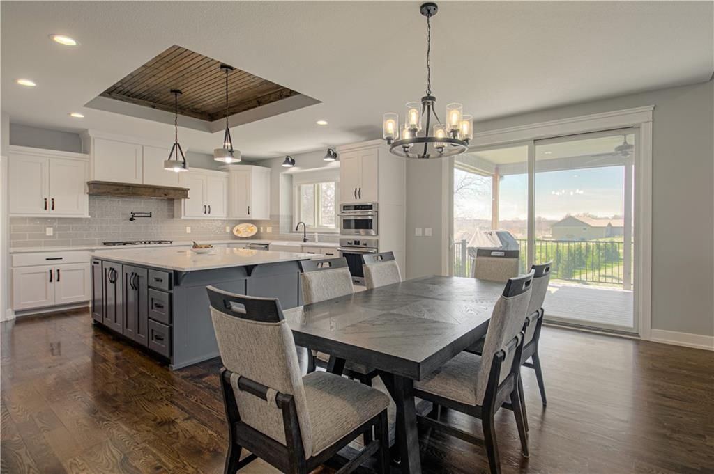 13504 Oakridge Drive — photo 8