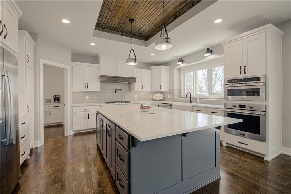13504 Oakridge Drive — photo 9