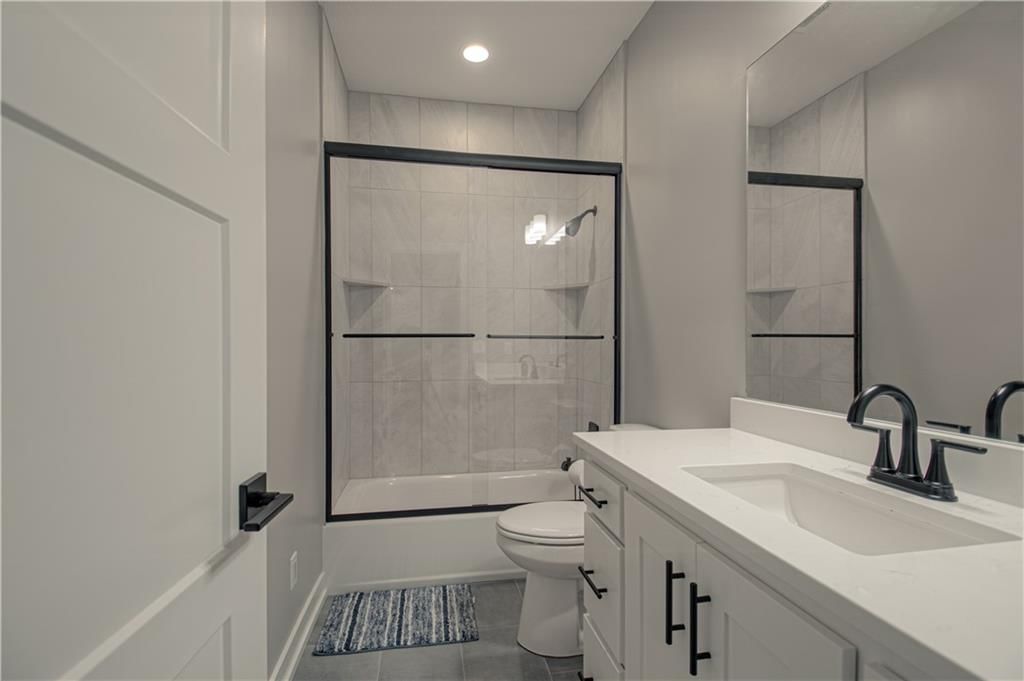 13504 Oakridge Drive — photo 22