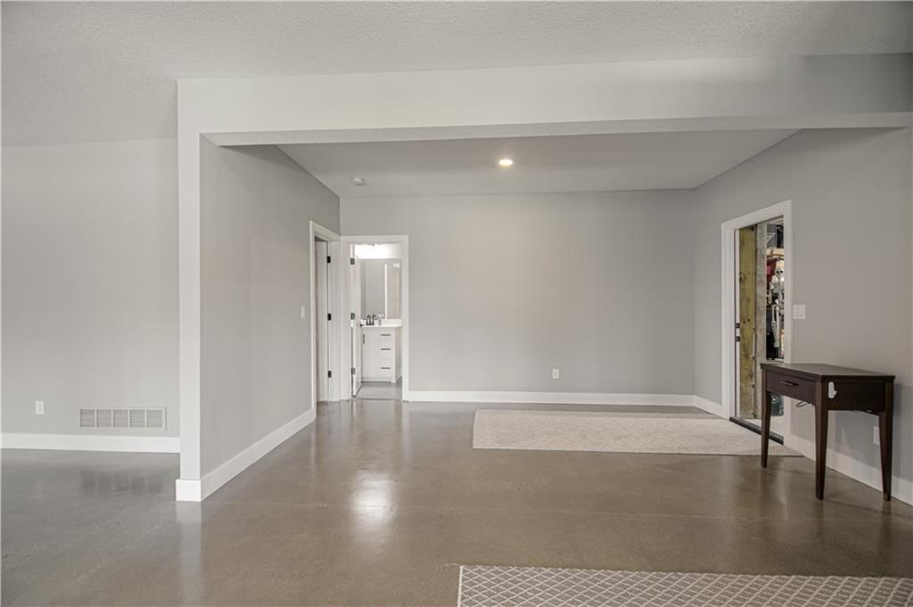 13504 Oakridge Drive — photo 29