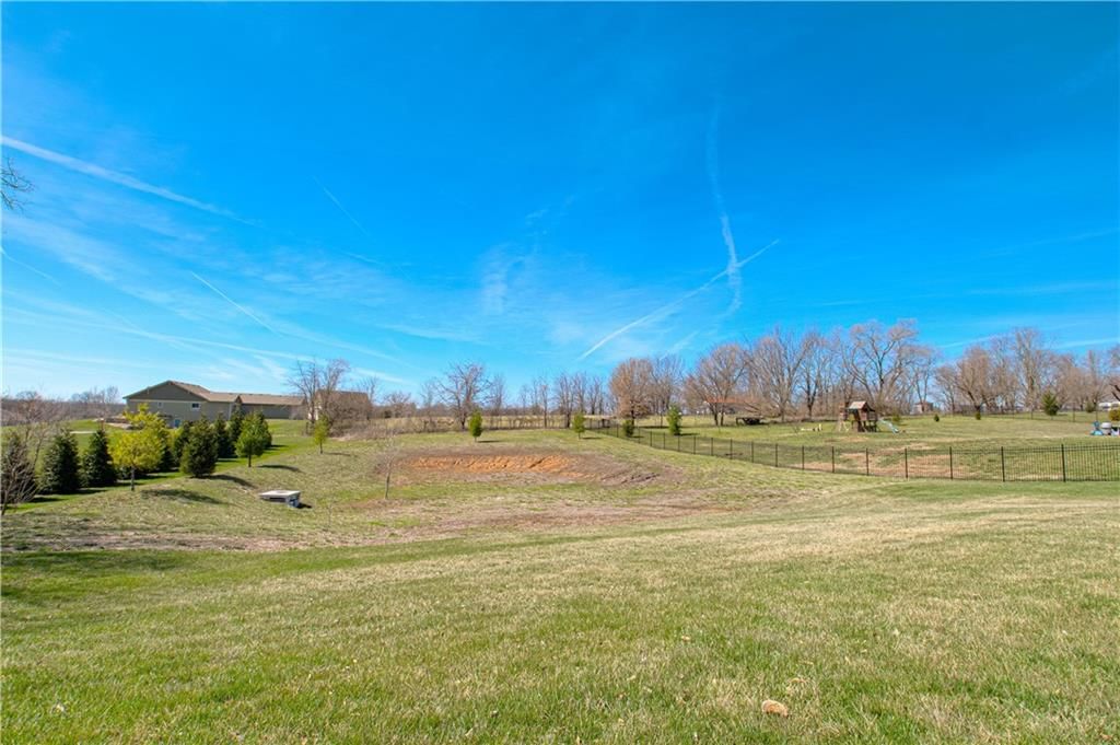13504 Oakridge Drive — photo 39