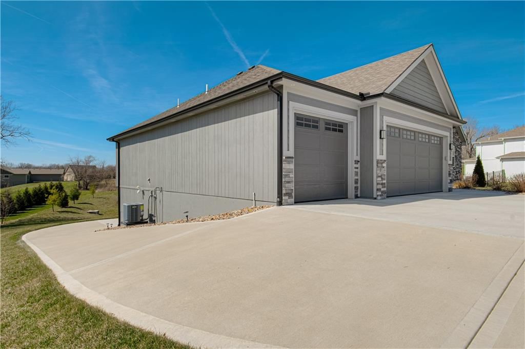13504 Oakridge Drive — photo 44