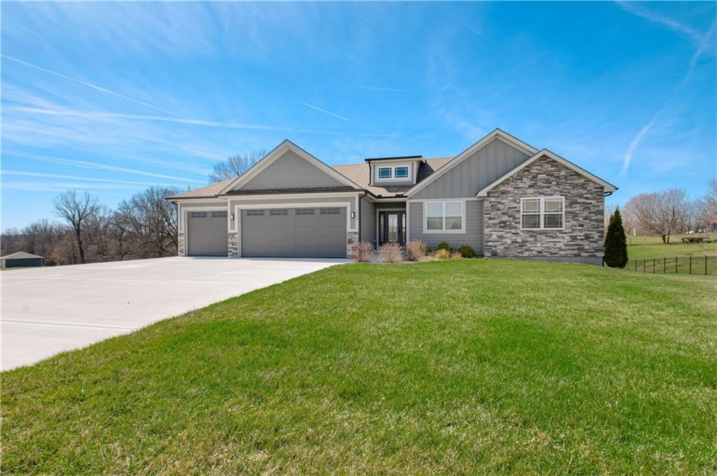 13504 Oakridge Drive — photo 45