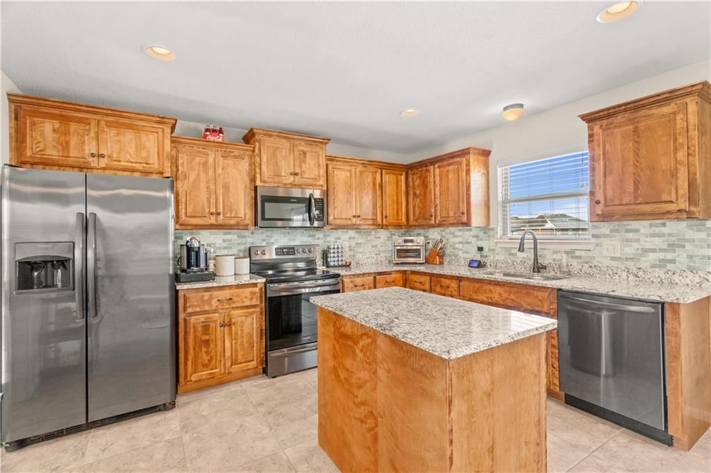 1402 SW 9th Terrace — photo 11