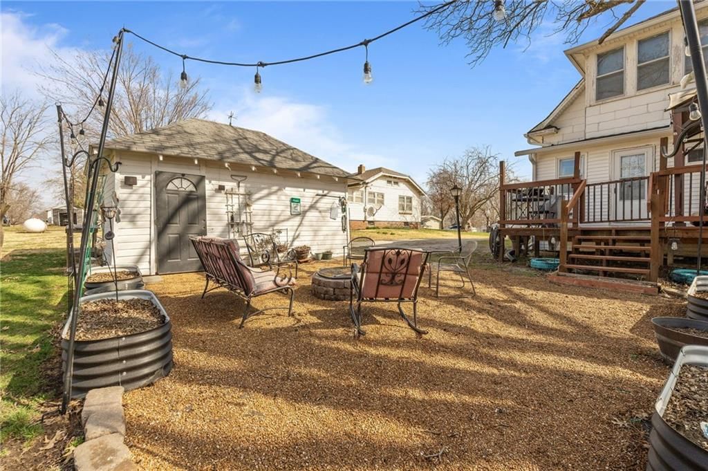 403 N Wooden Avenue — photo 36