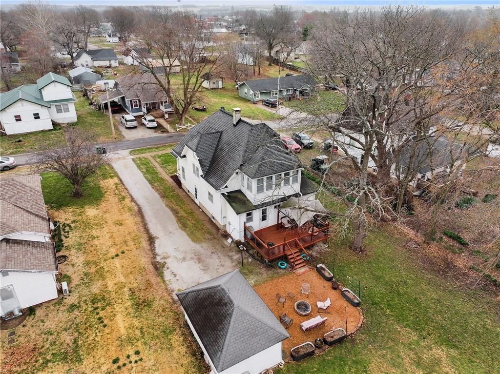 403 N Wooden Avenue — photo 41