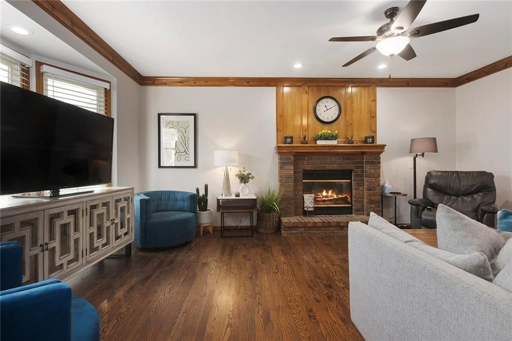 10014 N Highland Terrace — photo 12