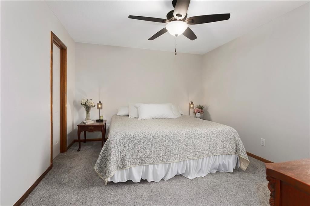 10014 N Highland Terrace — photo 17