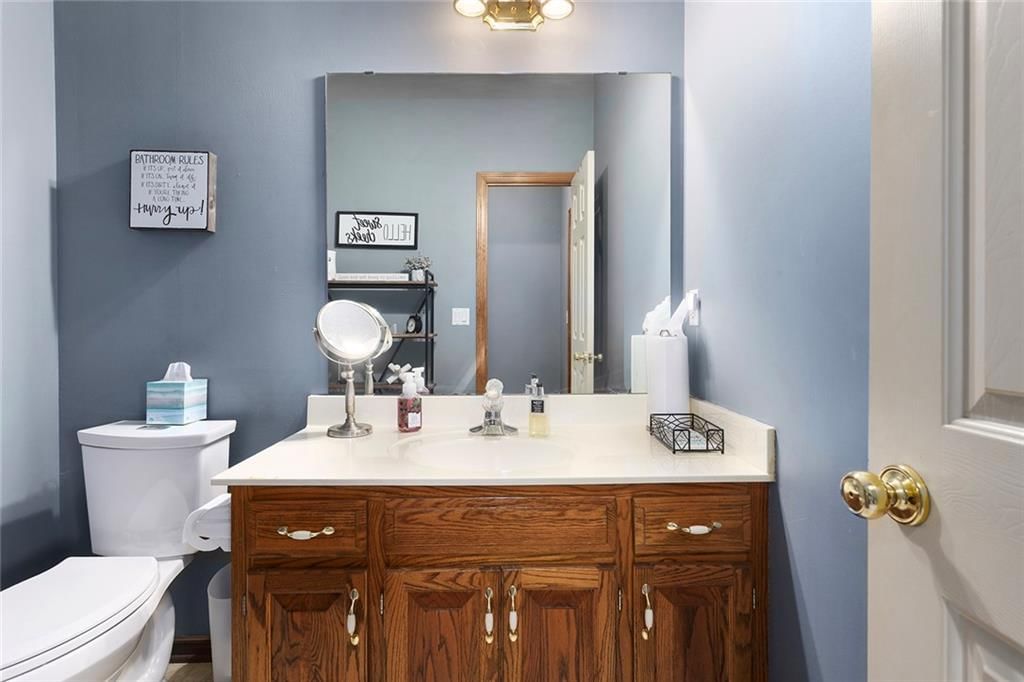 10014 N Highland Terrace — photo 18