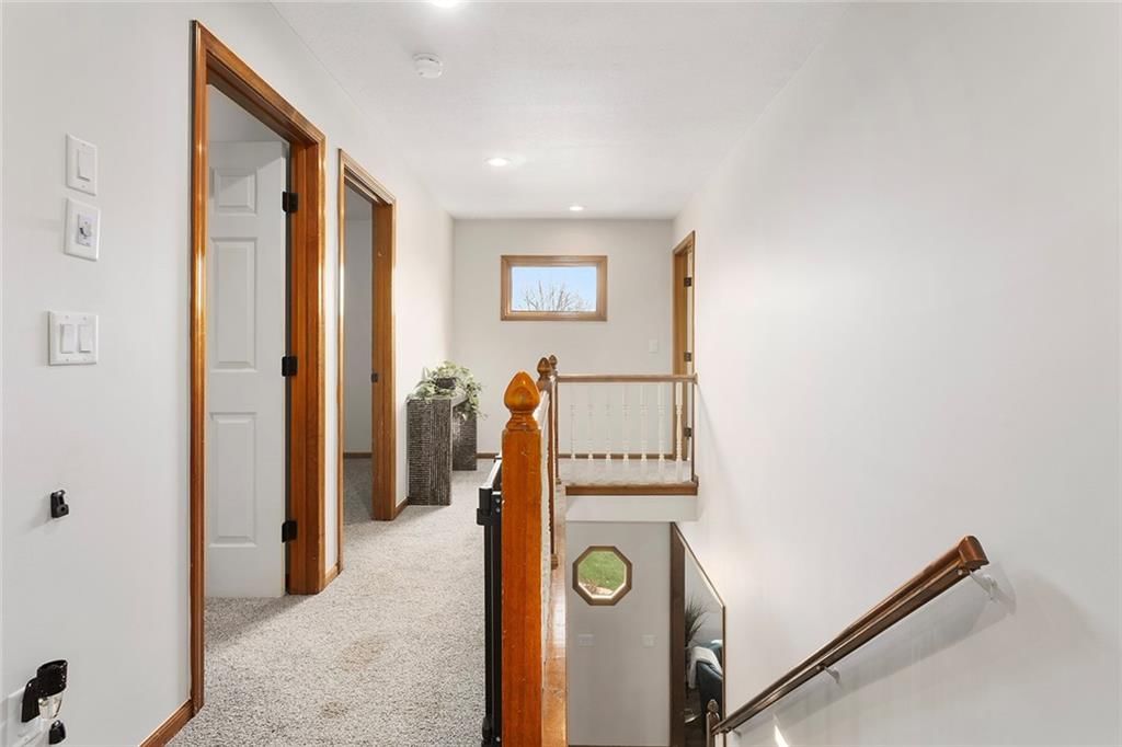 10014 N Highland Terrace — photo 25