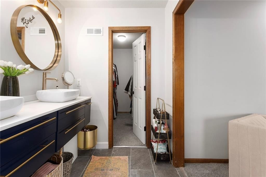 10014 N Highland Terrace — photo 30