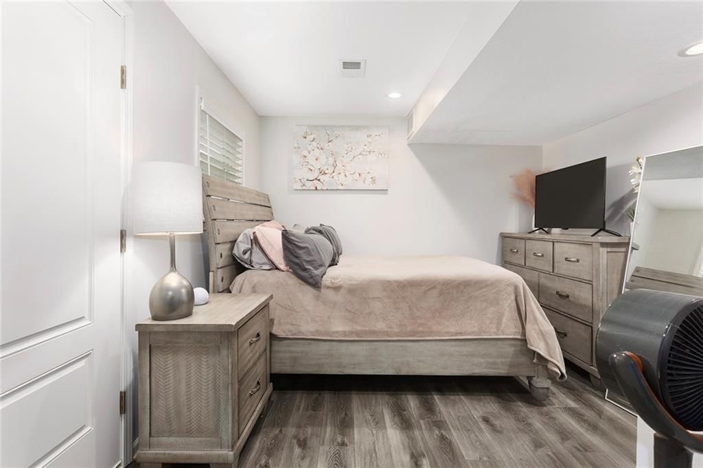 10014 N Highland Terrace — photo 34