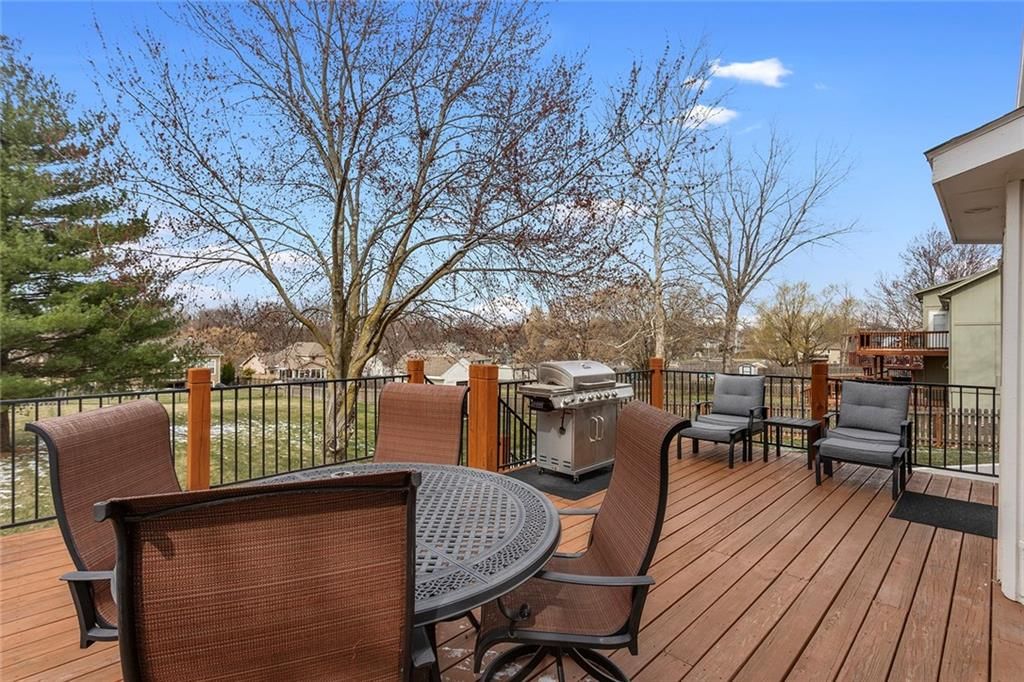 10014 N Highland Terrace — photo 35