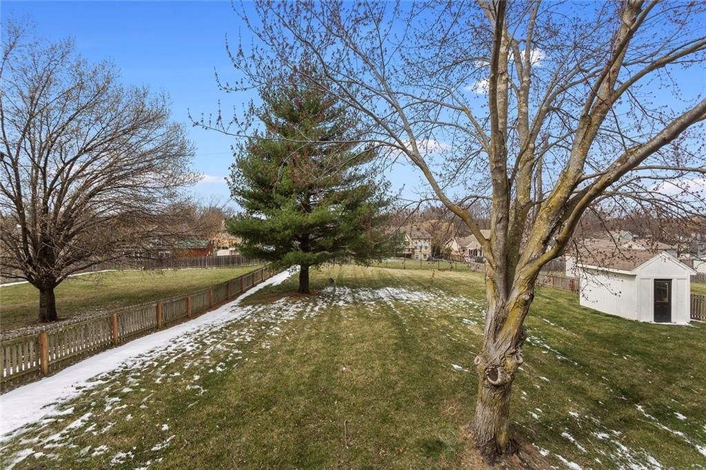 10014 N Highland Terrace — photo 36