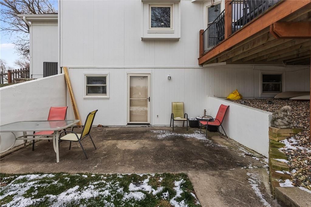 10014 N Highland Terrace — photo 39