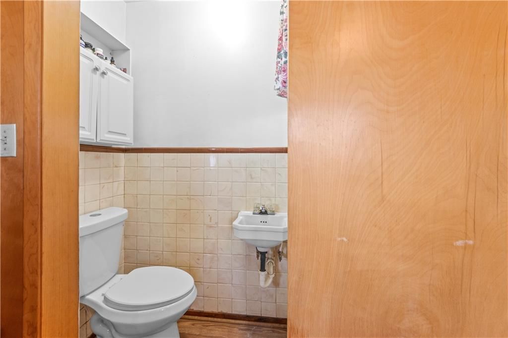 628 Maple Street — photo 22