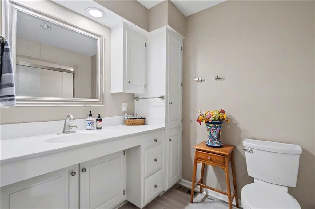 4712 Balmoral Drive — photo 25