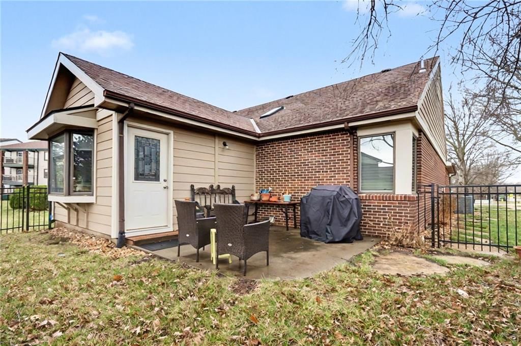 4712 Balmoral Drive — photo 36